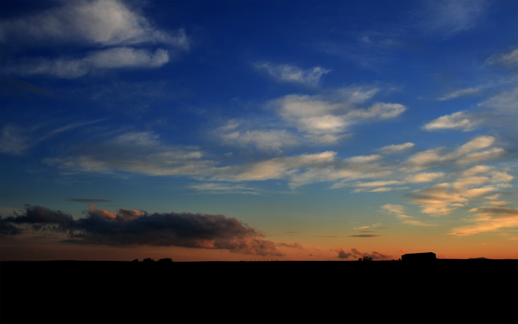 kaiyun xiazai-国际足球高级别比赛规则不断优化,公平竞赛环境提升,足球国际赛是什么意思