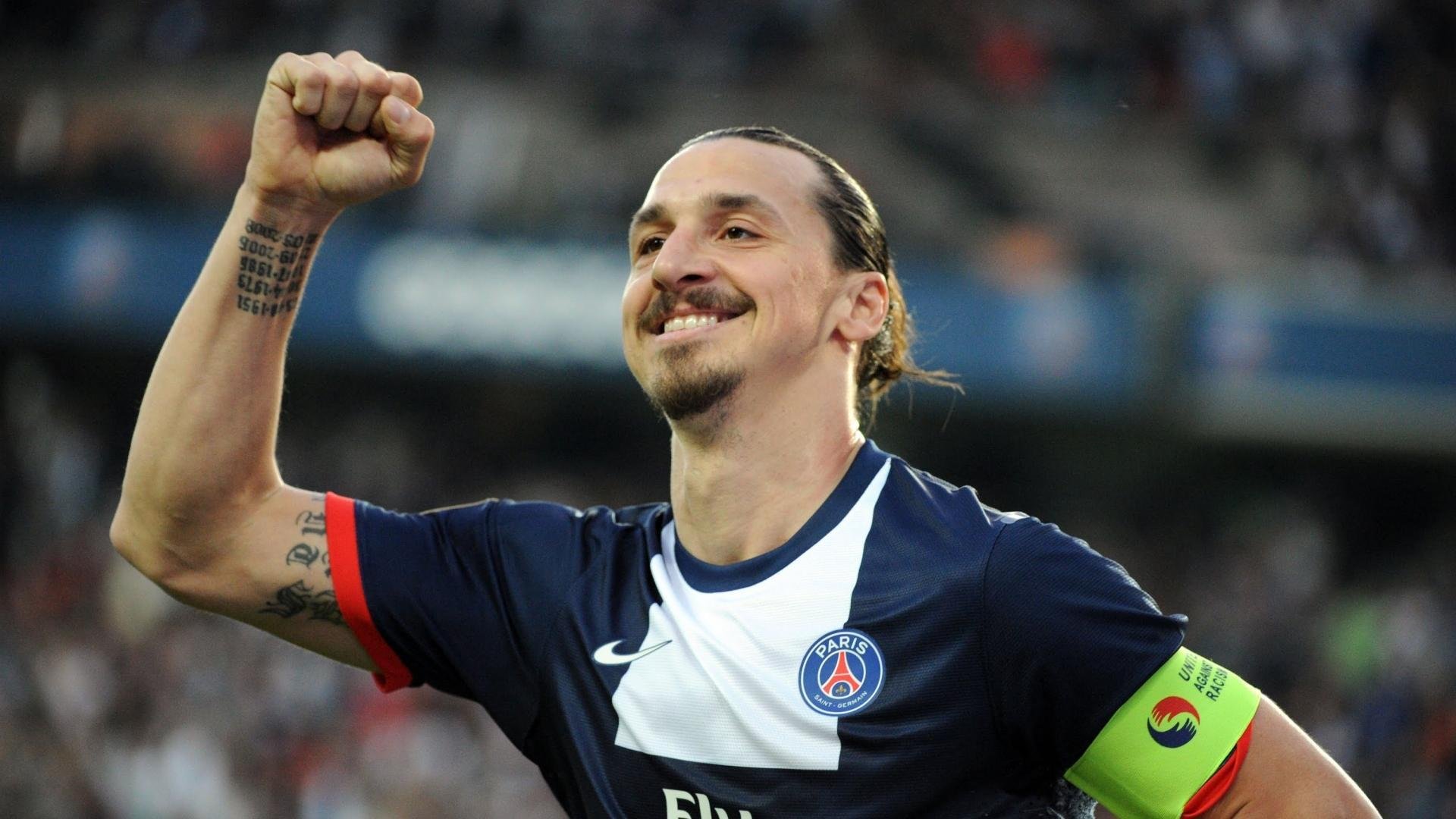 欧冠“荣耀之巅”:冠军是如何炼成的?,荣耀冠军玩什么球队比较好